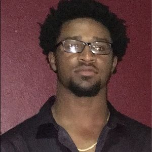 Meet your Posher, Seth